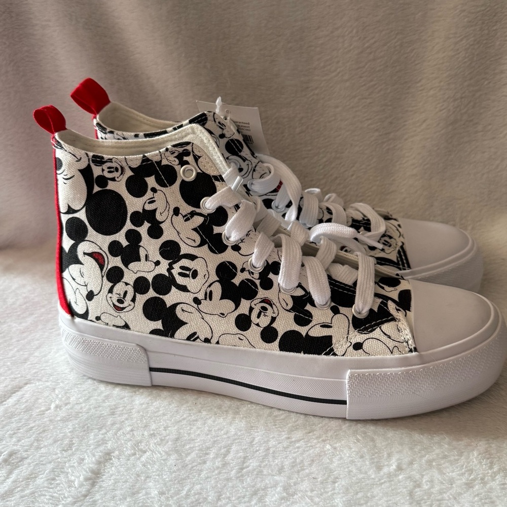 Disney Mickey Mouse Women’s Sneakers - Black, White,‎ and Red Size9 High Top New